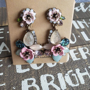 Chloe + Isabel Jewelry - Femme De Fleurs Statement earrings Chloe + Isabel Jewelry - Femme De Fleurs Statement earrings